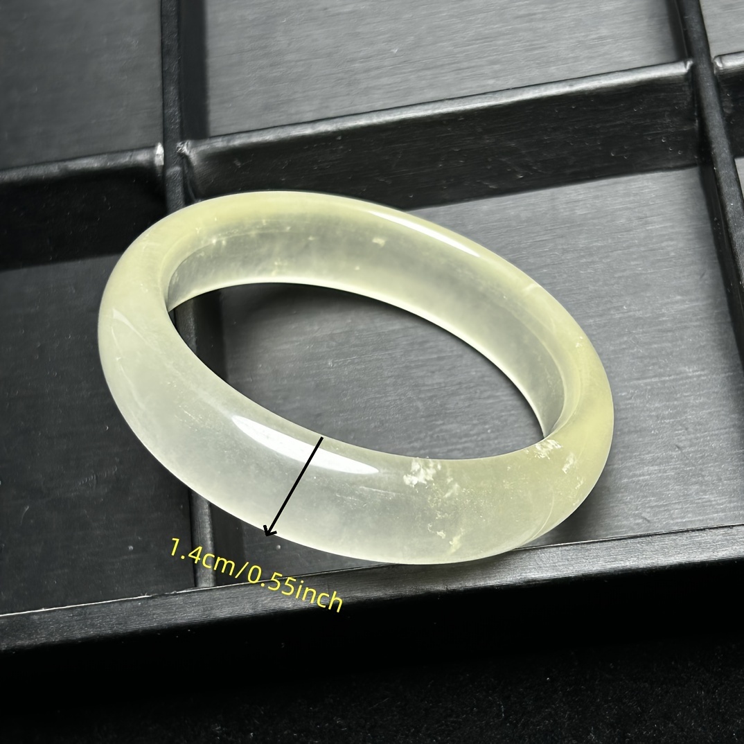 Women's Vintage-Inspired Light Yellow Quartz Bracelet, Elegant Gift